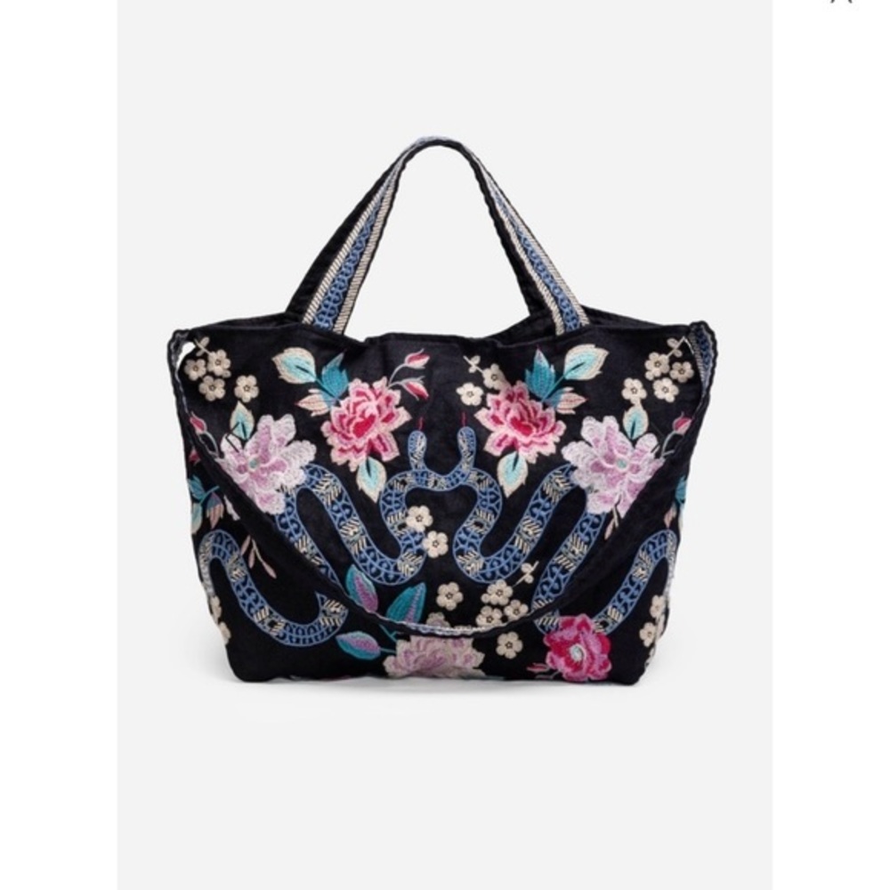 Johnny Was Black EDIE LINEN TOTE BAG NWT  Floral Embroidered Black Tote Bag